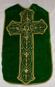 Ornement vert 1 : chasuble, étole, manipule, voile de calice