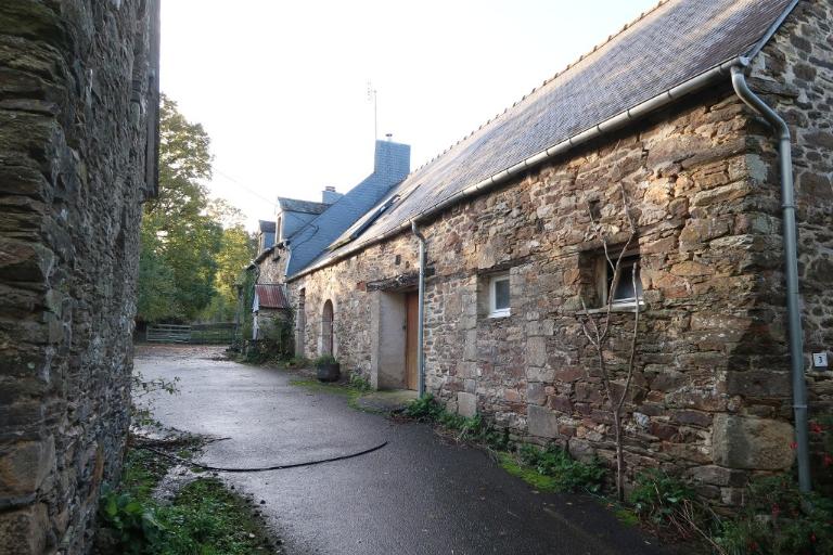 Ferme-blanchisserie, Kergouhan (Le Quillio)