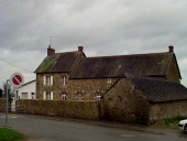 Ecole primaire catholique de filles (Saint-Séglin)