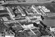 Hôpital, centre de neuro-psychiatrie infantile de la Motte au Duc, boulevard de Vitré (Rennes)