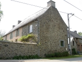 Presbytère, près de la Cour Heuzé (Trévérien)