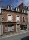 Maison à boutique, 11 rue d'Anjou (La Guerche-de-Bretagne)