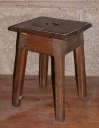 Série 1 de 4 tabourets d'église