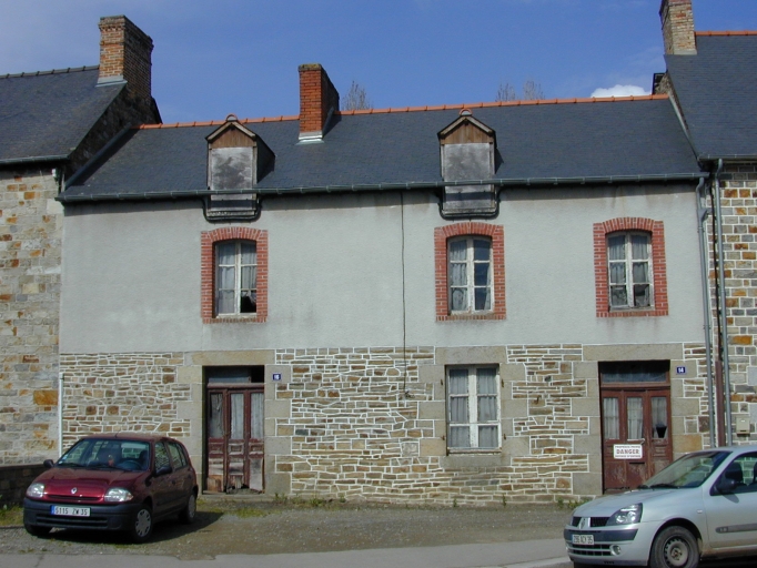 Maison, 14, 16 avenue Alexis Rey (Montreuil-sur-Ille)
