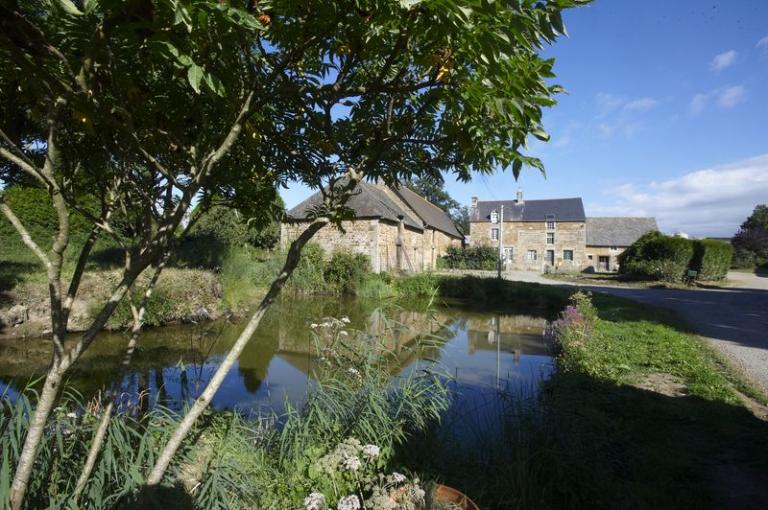 Manoir, le Laurier (Saint-Rémy-du-Plain)