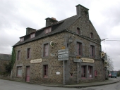 Ferme, 12 rue Jeanne Jugan ; 7 rue Anatole Le Braz (Lanhélin fusionnée en Mesnil-Roc'h en 2019)